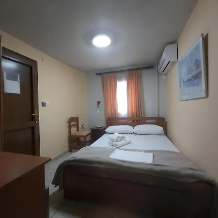 Aeolic Star Szálloda 2*