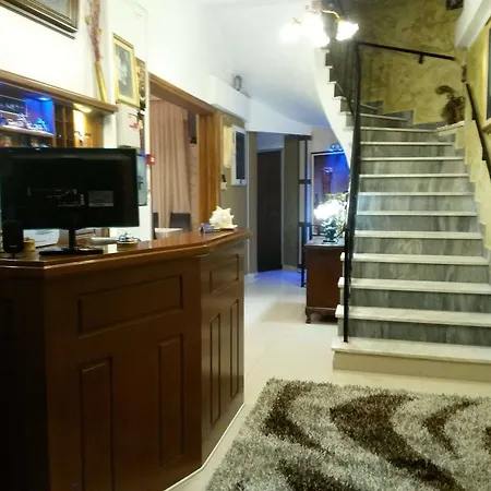 Aeolic Star Kalambaka